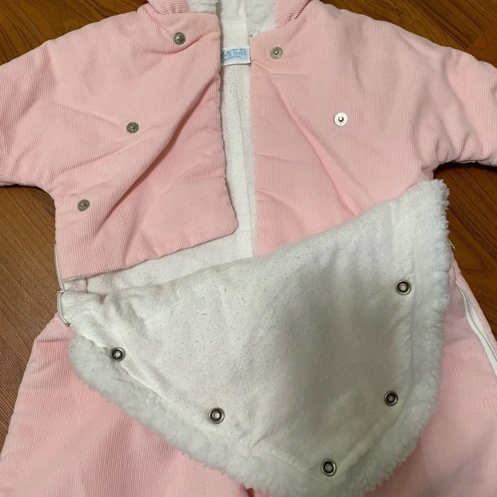 BETTI TERRELL BY JOHNSTON vintage girls pink snow suit winter animals
